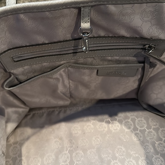 Michael Kors Staffiano Leather Tote, Light Gray with Silver Tone Hardware - Picture 5 of 6